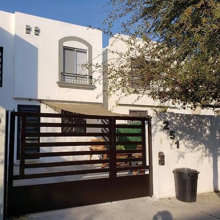 Comfortable And Private House 2 Bedrooms Wifi Parking Free 蒙特雷 外观 照片