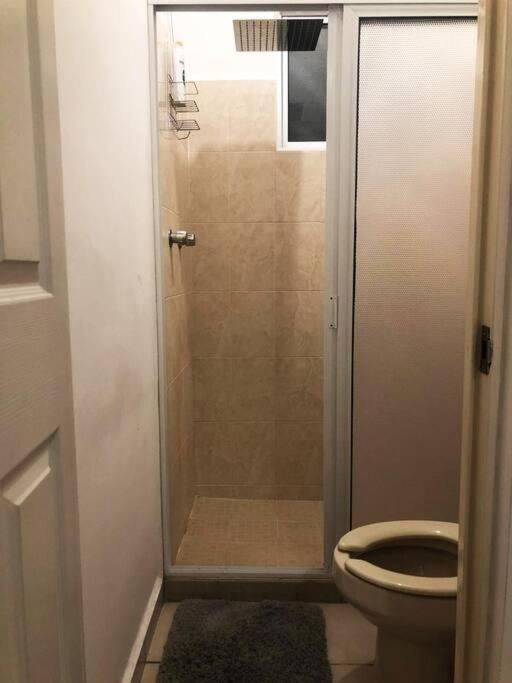 Comfortable And Private House 2 Bedrooms Wifi Parking Free 蒙特雷 外观 照片